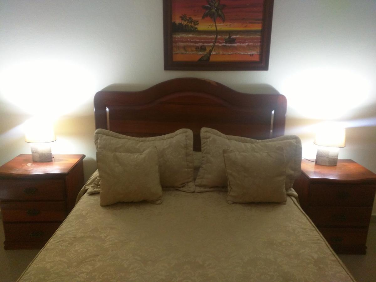 Aparta Hotel Caribe Paraiso Хуан-Долио Экстерьер фото