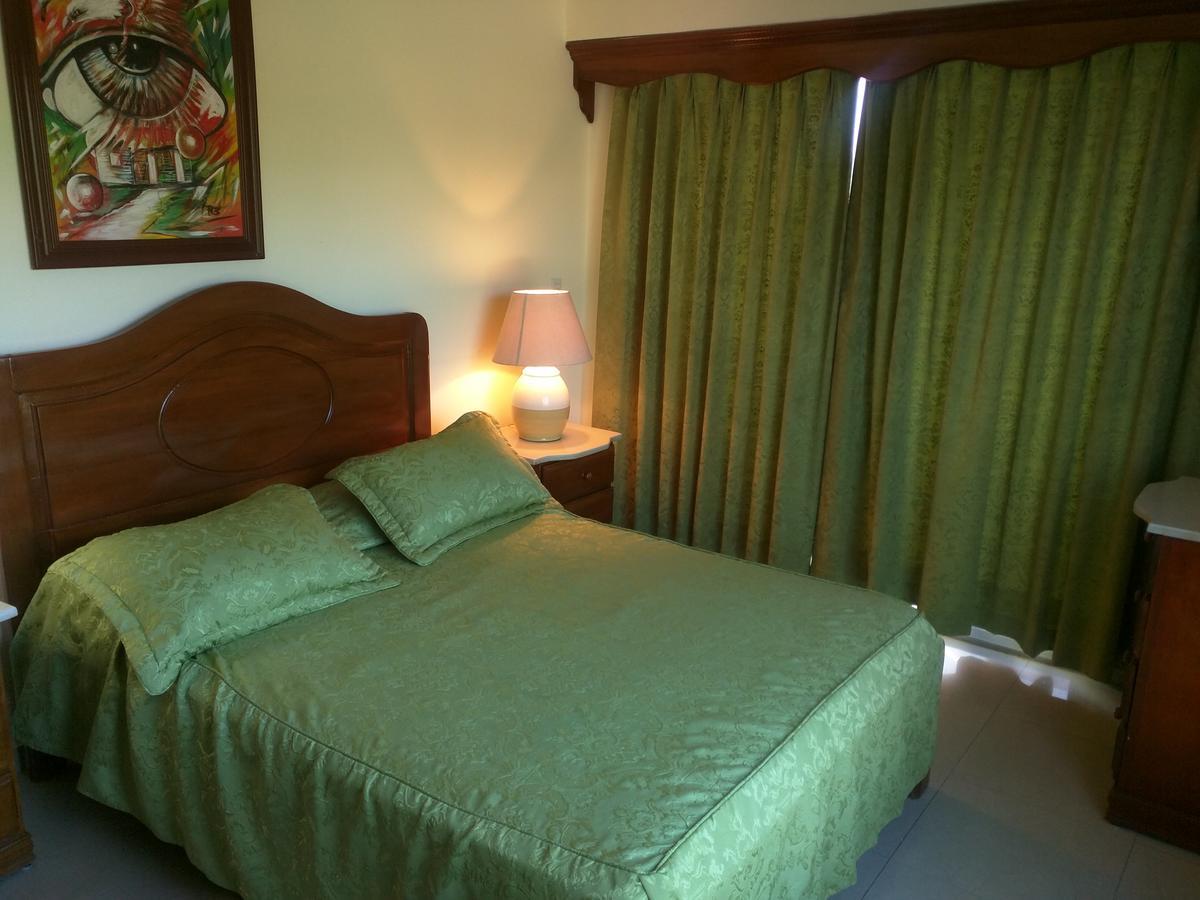 Aparta Hotel Caribe Paraiso Хуан-Долио Экстерьер фото